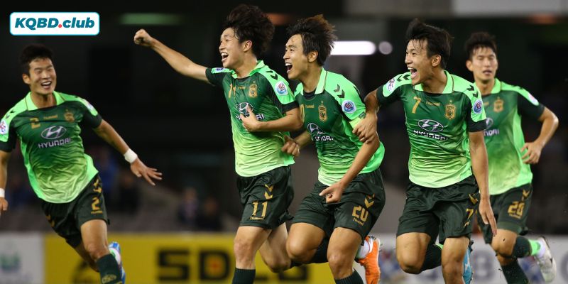 Các câu lạc bộ K League sở hữu lối chơi giàu thể lực và tính kỷ luật chiến thuật cực cao Các câu lạc bộ K League sở hữu lối chơi giàu thể lực và tính kỷ luật chiến thuật cực cao